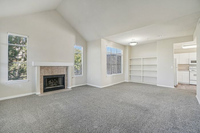 Third Floor Essex Dining/Living Room