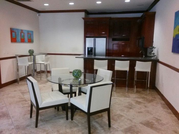 Royal Palms Apartments, interior, dining room, kitchen