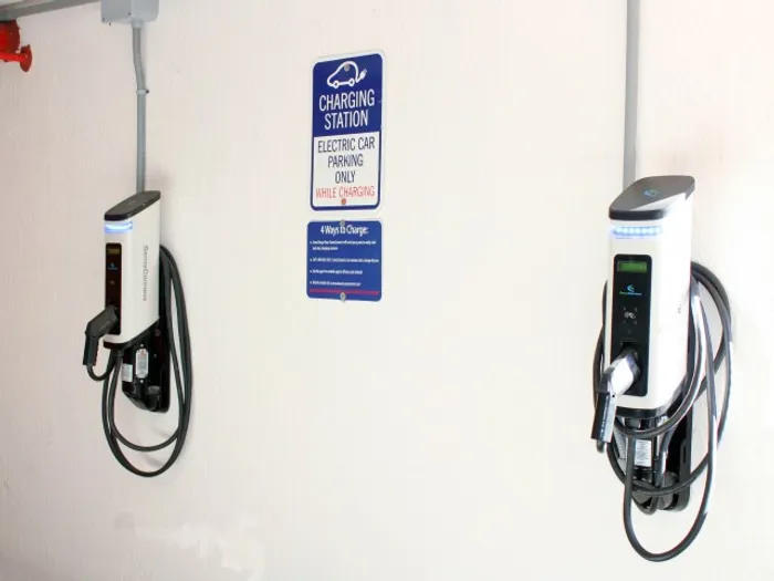 Colony at Dadeland Parking | Electric car charging stations