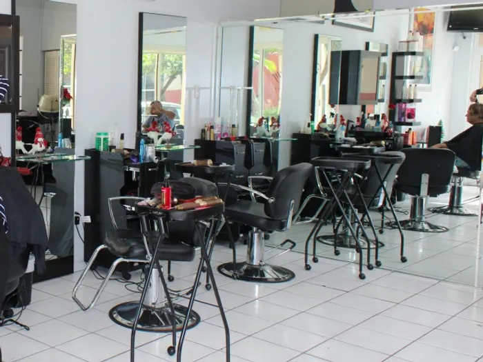 Fontainebleau Milton Apartments, Interior, beauty salon, several chairs, beauty supplies, mirrors, tile floors