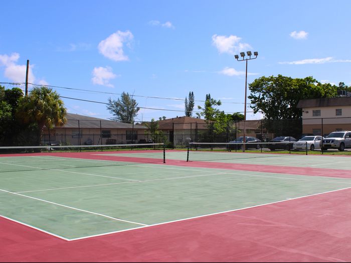 Pompano Palms Apartments, exterior, tennis courts