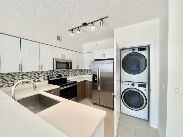 Washer & Dryer