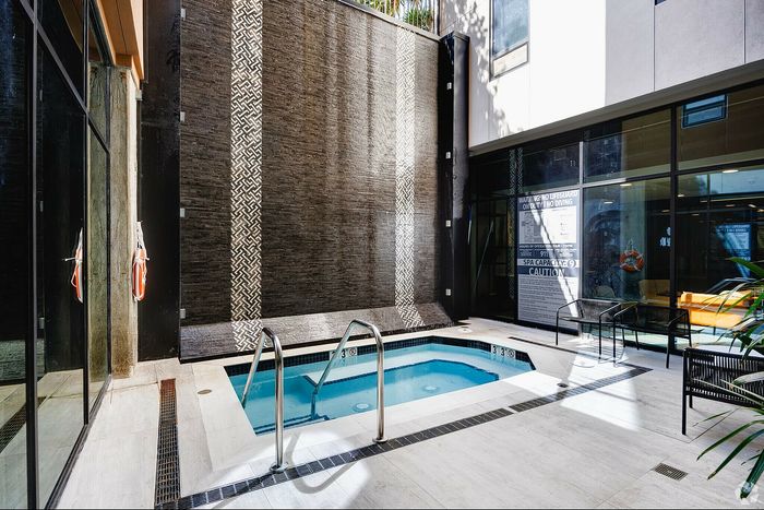 pool