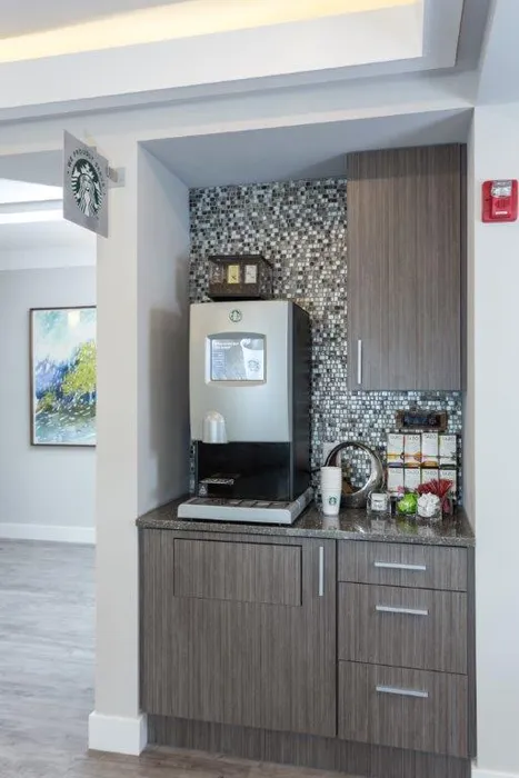 Resident Coffee Bar | Vanguard Heights