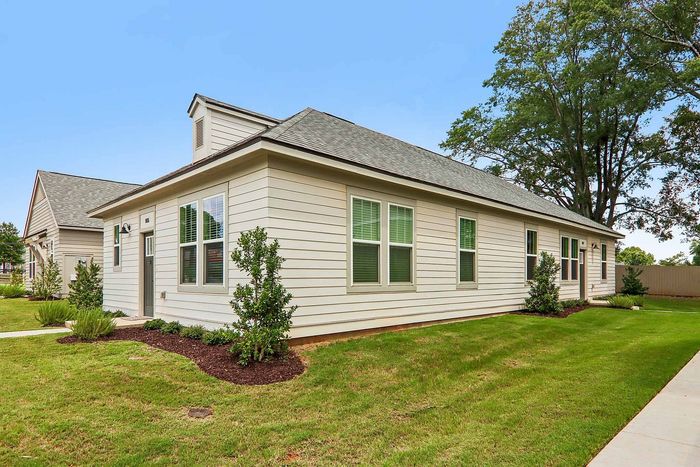 LEO Jamestown- Single Family Rental Homes - Exterior View