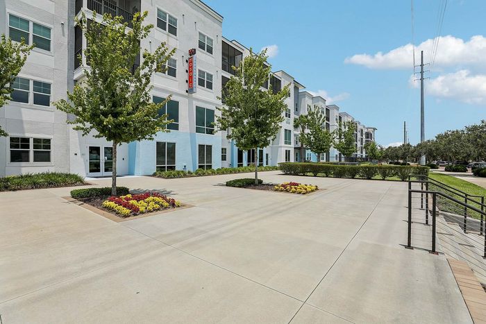 Exterior of Mosaic at Lake Toho apartments in Kissimmee, FL