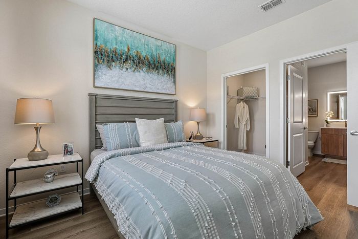 Bedroom at Mosaic at Lake Toho apartments - photo 6
