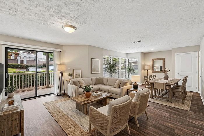 Advenir at Winterset - Cozy Living Room