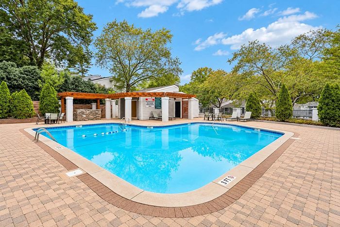 Advenir at Winterset - Outdoor Pool