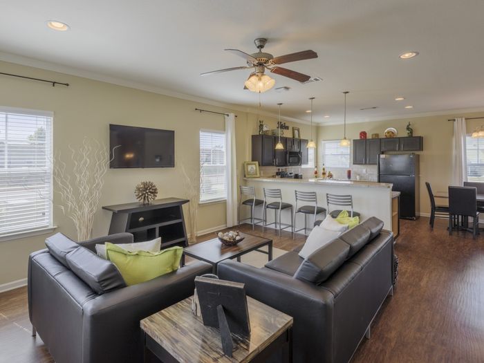 Roomy Living Area | Cobalt Row | 2-4 Bedroom Apartments In Murfreesboro, TN