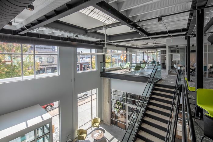 Multi-level Club House | Theory Syracuse | Apartments near SU in New York
