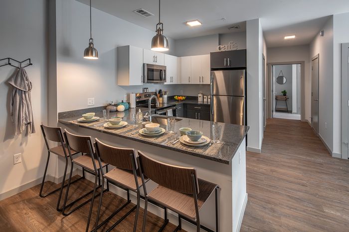 Contemporary Kitchen | Theory Syracuse | Off--Campus Apartments