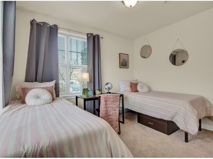 Spacious Bedroom | Newark DE Apartment Homes | Rittenhouse Station