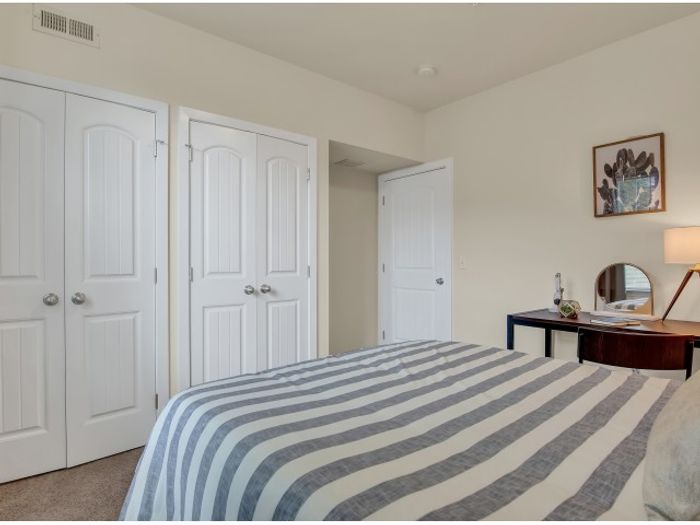 Spacious Bedroom | Newark DE Apartment Homes | Rittenhouse Station