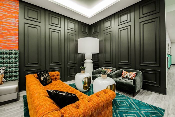 Resident Lounge | Apartment Homes in Los Angeles, CA | University Gateway