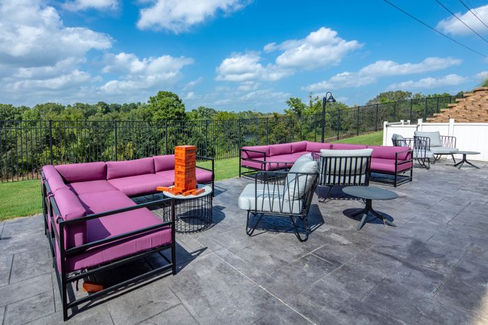 Community Sun Deck | The Bluff at Waterwoks Landing | Apartments in Tuscaloosa