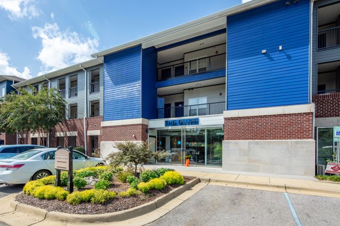 Resident Parking | The Bluff at Waterwoks Landing | Tuscaloosa, AL Apartments