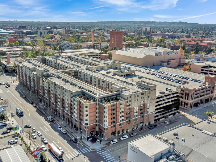 Cityscape with apartment community in foreground | University Gateway Apartments in Los Angeles, CA.
