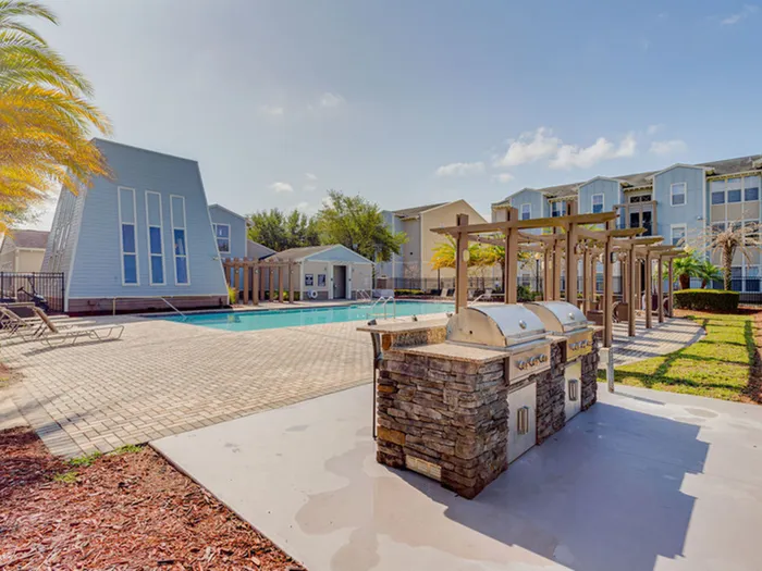 BBQ grills and sun deck  | Hawks Landing | Apartments in Tampa, FL