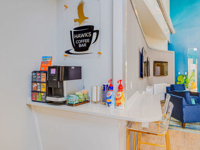 Coffee bar and seating  | Hawks Landing | Apartments in Tampa, FL