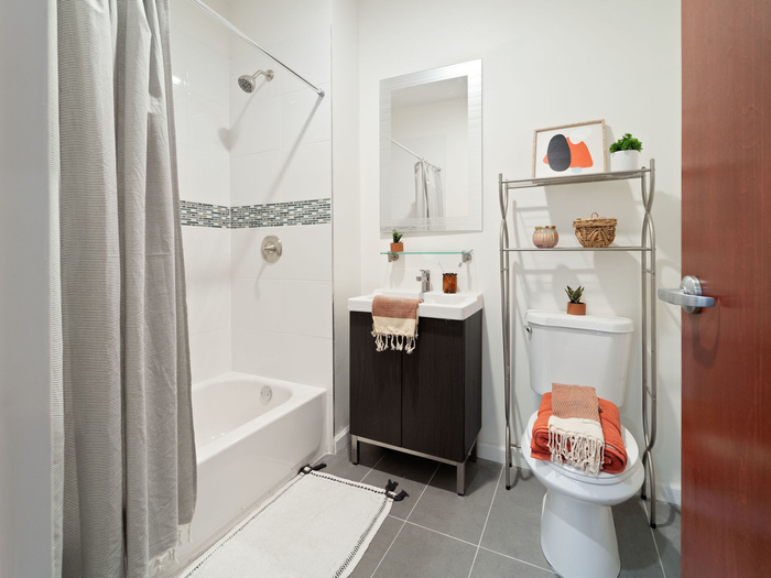 Classic style bathroom at The Printing House | Binghamton Apartments