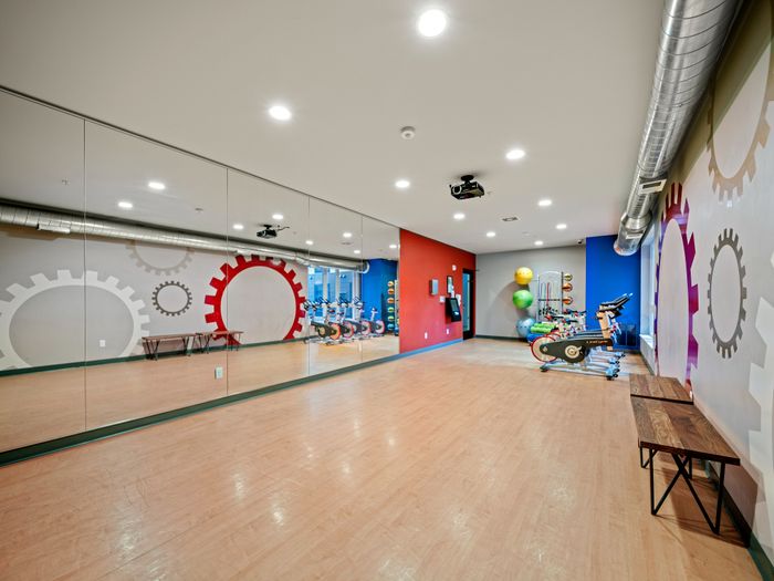 Apartments in Minneapolis, MN | The Station on Washington