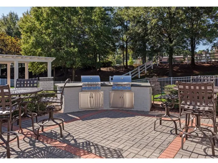 Outdoor Kitchen | Raleigh Rentals | Apartments In Raleigh NC | Muirfield Village Apartments