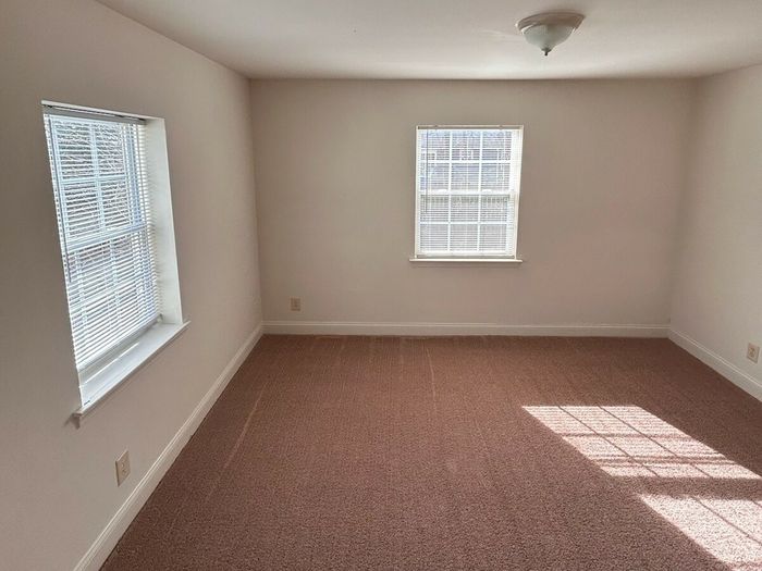 One Bedroom Common 2