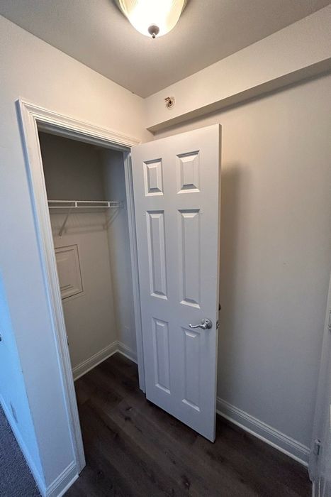One Bedroom Closet