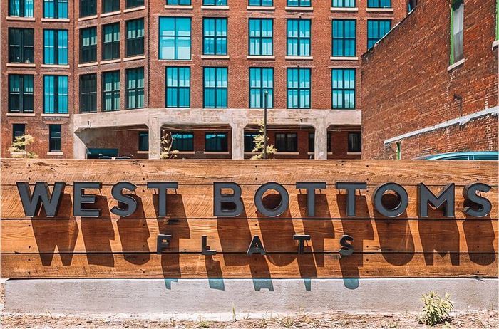 Historic Living - West Bottoms Flats