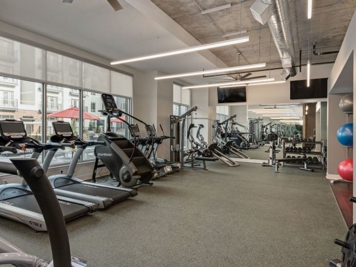 Cutting Edge Fitness Center | Apartments Homes for rent in Overland Park, KS | Avenue 80