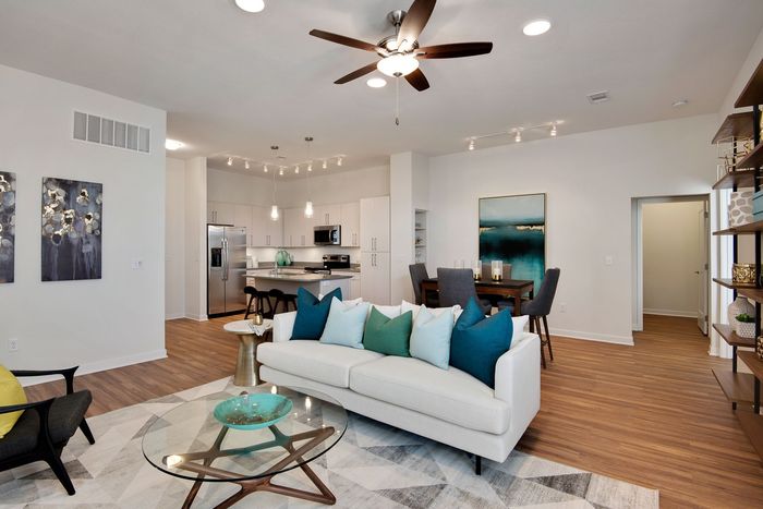 | Apartments in Overland Park, KS | Avenue 80