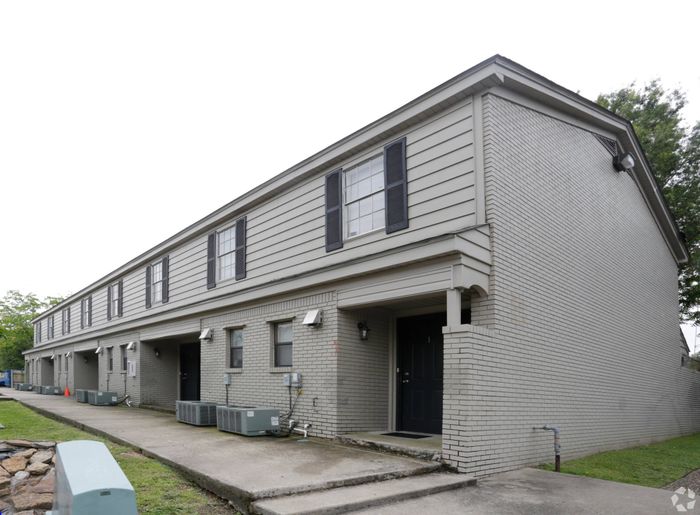 Mockingbird Point Apartments, Little Rock, Arkansas