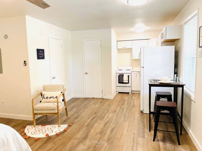 Mockingbird Point Apartments, Little Rock, Arkansas