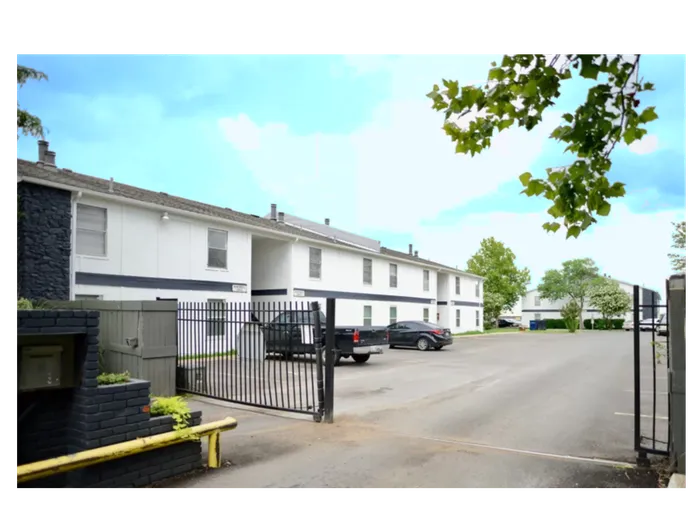 Cherry Hill Apartments, Oklahoma City, Oklahoma