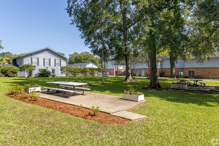 The Avery Apartments