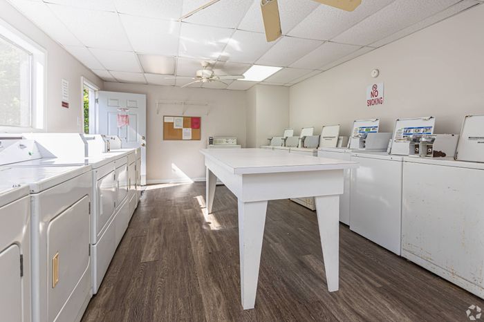 The Avery Apartments Laundry Facility