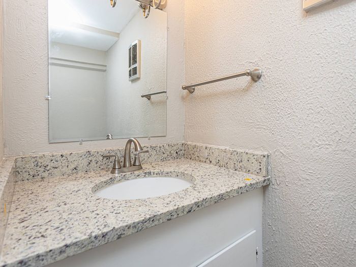The Avery Apartments Bathroom