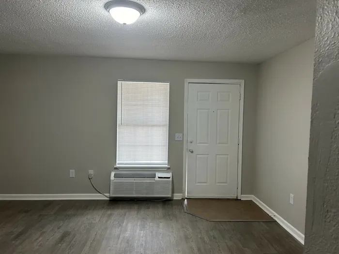 Falcon Crest Apartments, Mayflower, Arkansas