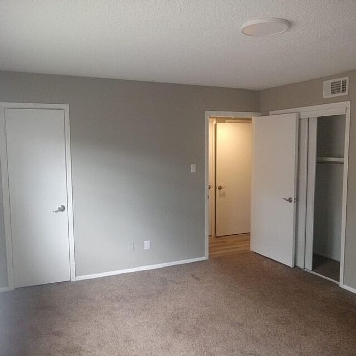 Orleans Apartments, Texarkana, Arkansas