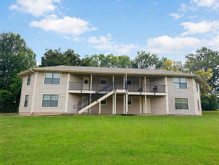 Aspen Villa Apartments, Wake Village, Texas