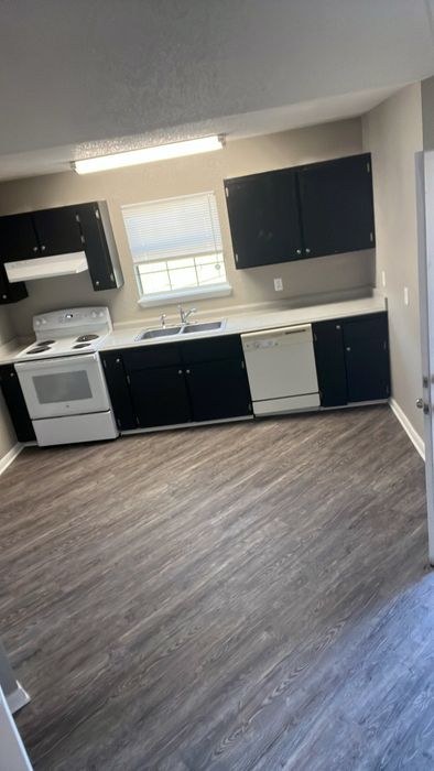 Aspen Villa Apartments, Wake Village, Texas