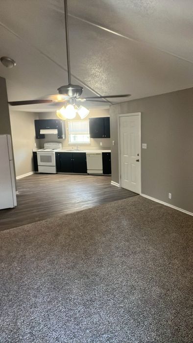 Aspen Villa Apartments, Wake Village, Texas