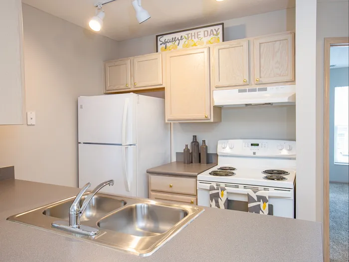 Kitchen (One Bedroom)
