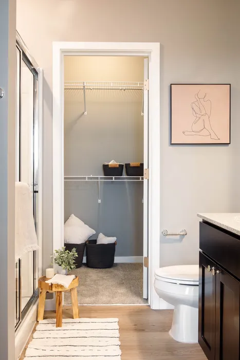 Open Closet | Apartment Homes in Cincinnati, OH | Liberty Flats