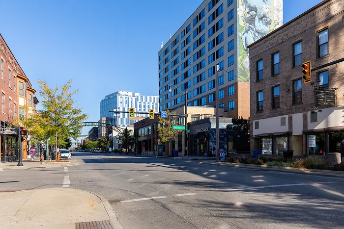 Park Monroe Neighborhood