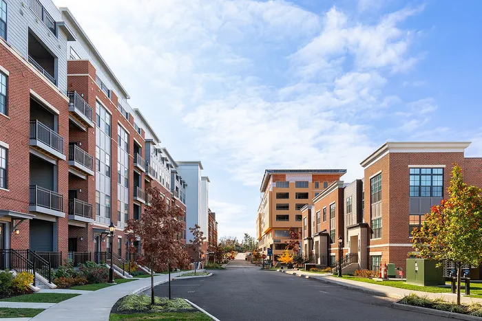 MQ Exterior