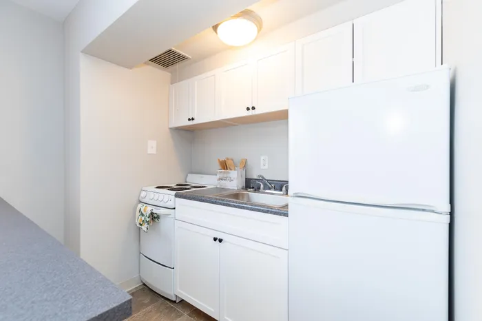 Studio Unit