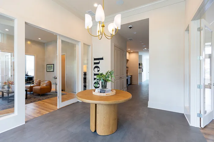 Leasing Office