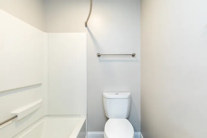 Renovated One-Bed Unit